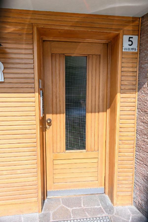 Casa Olimpia Apartment Cortina d'Ampezzo Luaran gambar